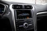 Ford Vignale Mondeo Hybrid Turnier 2019 года (WW)